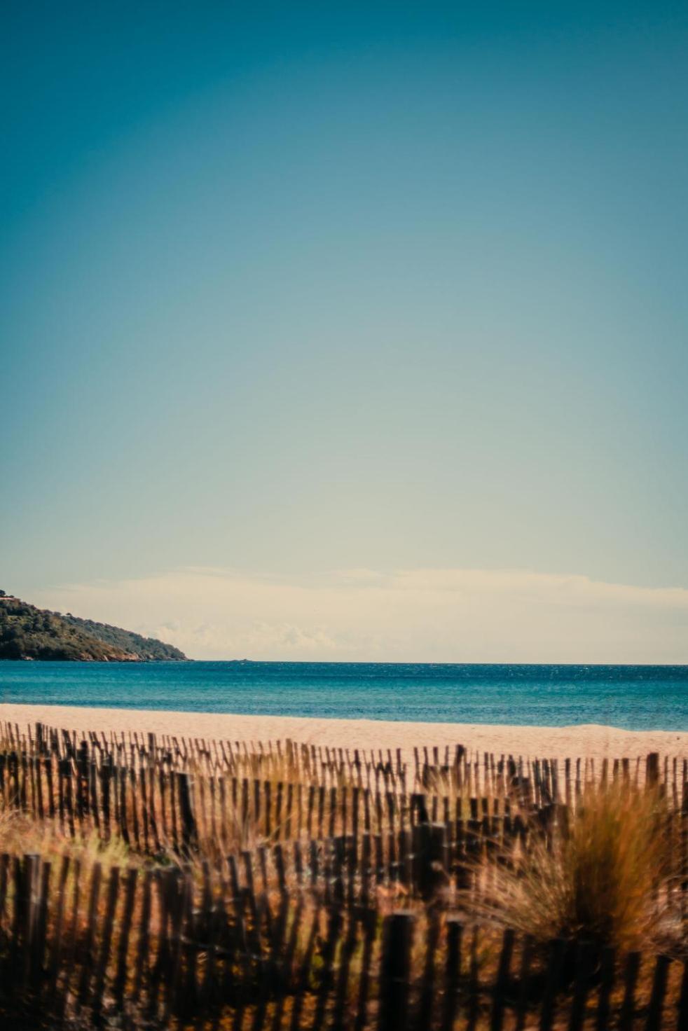 ホテル Toison D'Or ラマチュエル エクステリア 写真 The beach of Port-la-Nouvelle